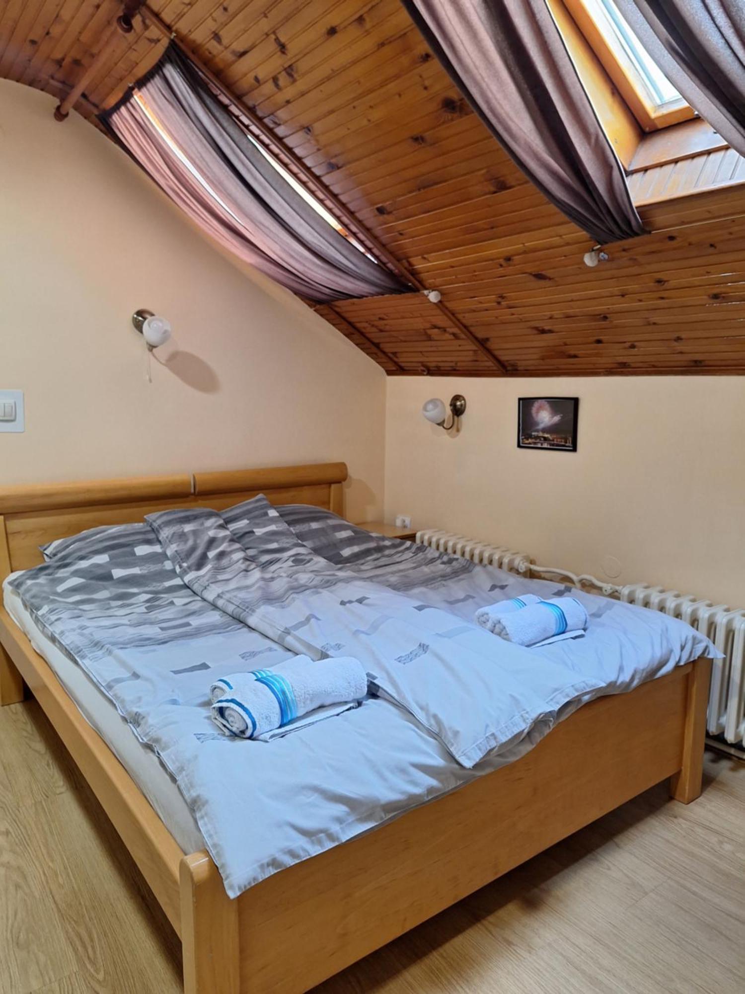 Apartmani Sara Нови Сад Екстериор снимка